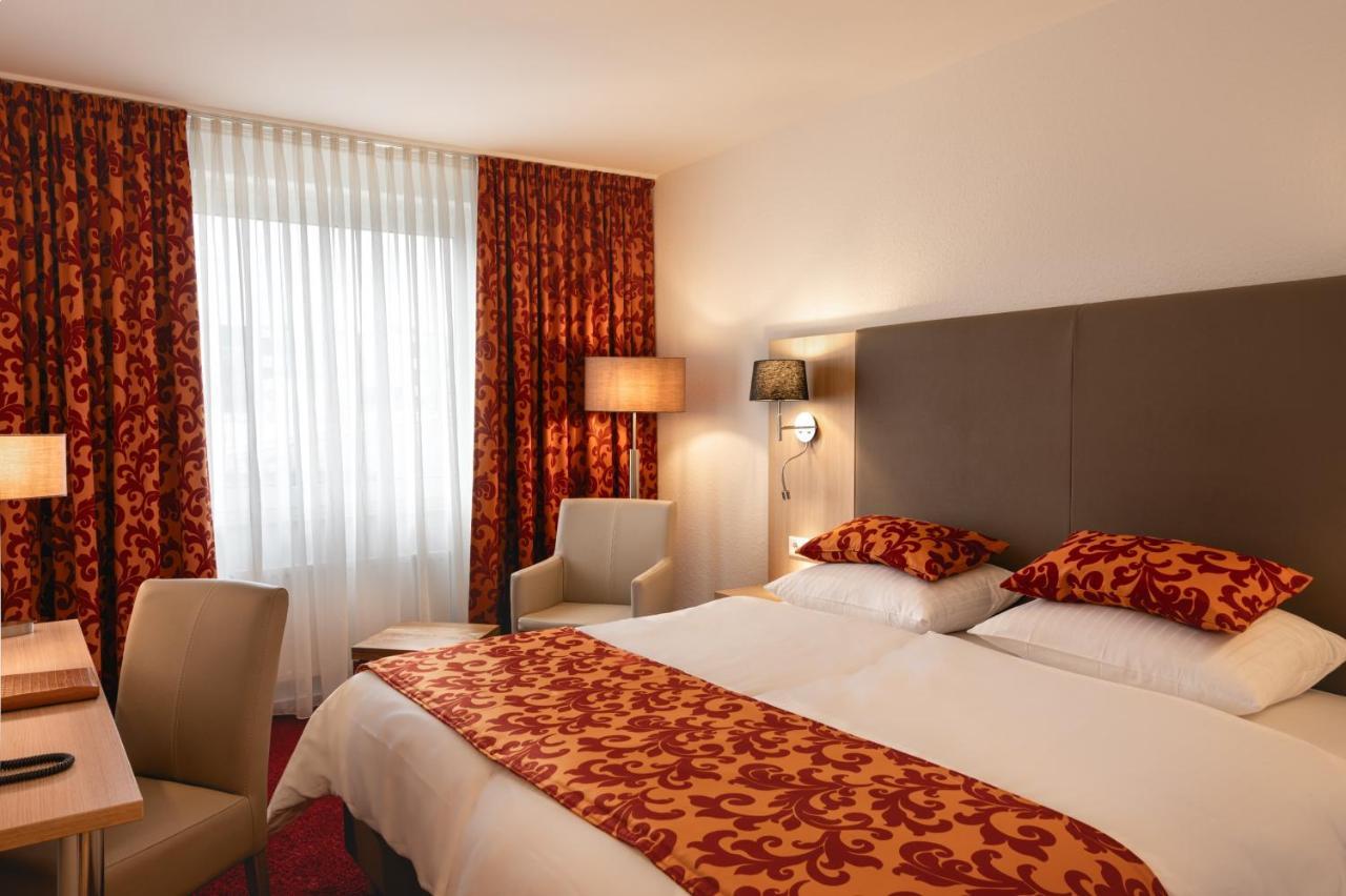 Hotel Astra Düsseldorf Esterno foto