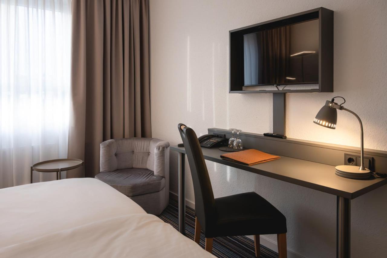 Hotel Astra Düsseldorf Esterno foto