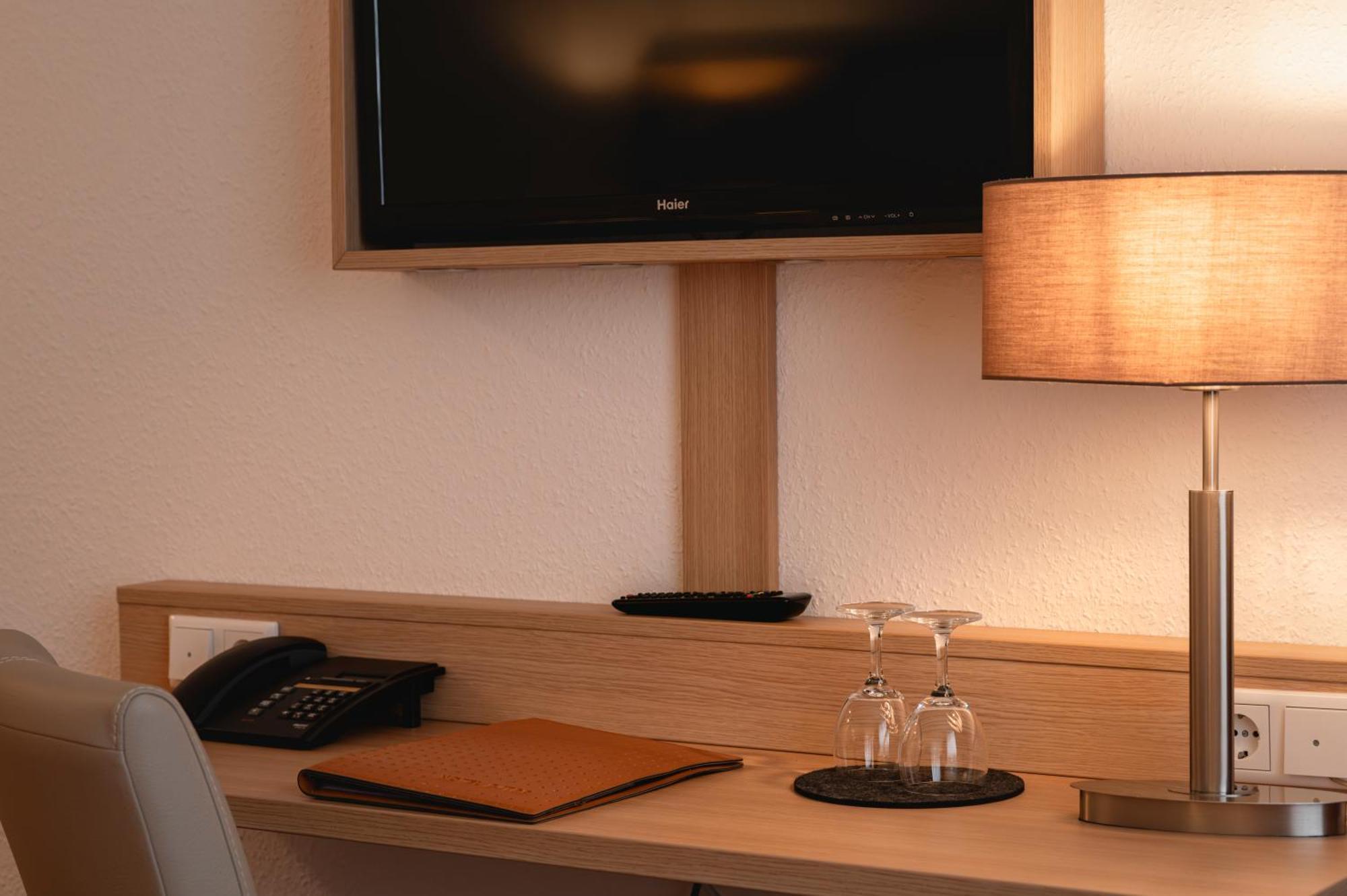 Hotel Astra Düsseldorf Esterno foto