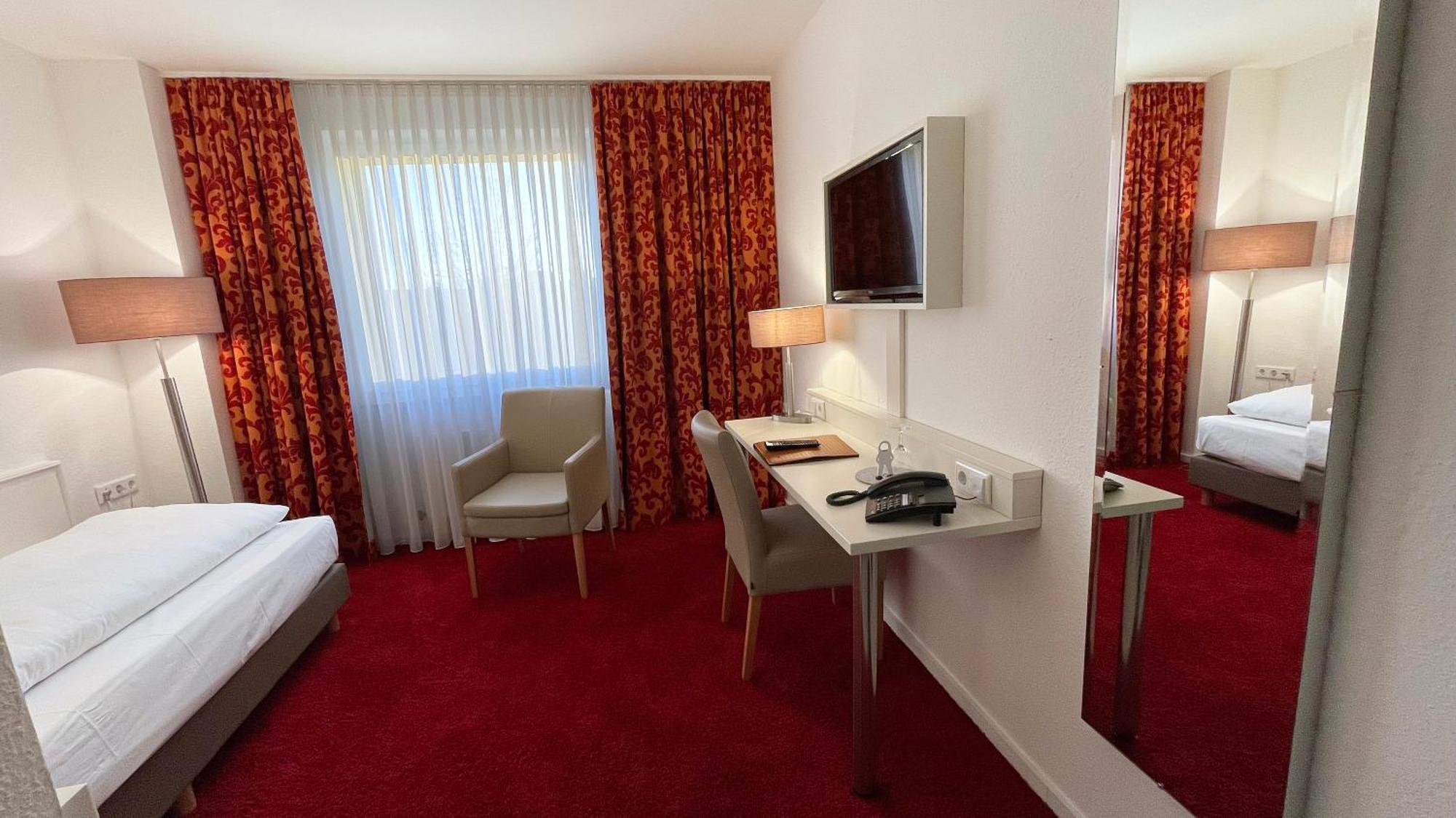 Hotel Astra Düsseldorf Esterno foto