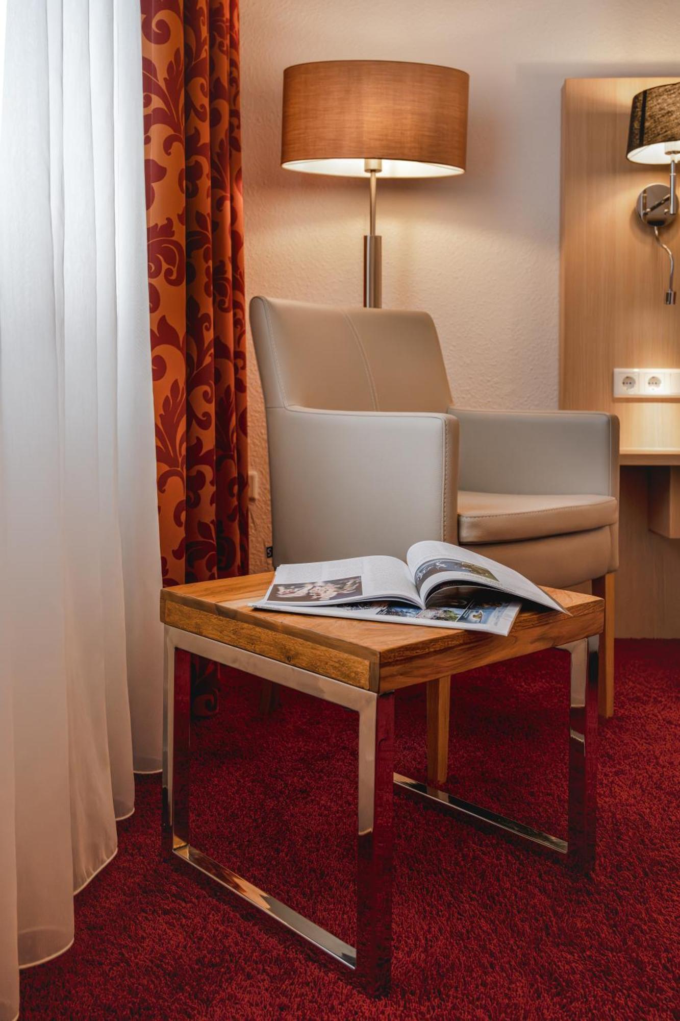 Hotel Astra Düsseldorf Esterno foto