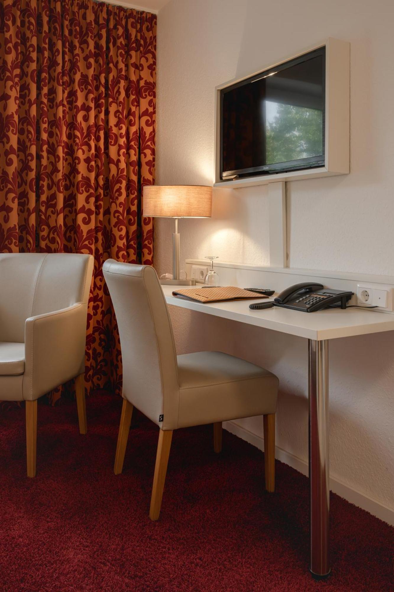 Hotel Astra Düsseldorf Esterno foto